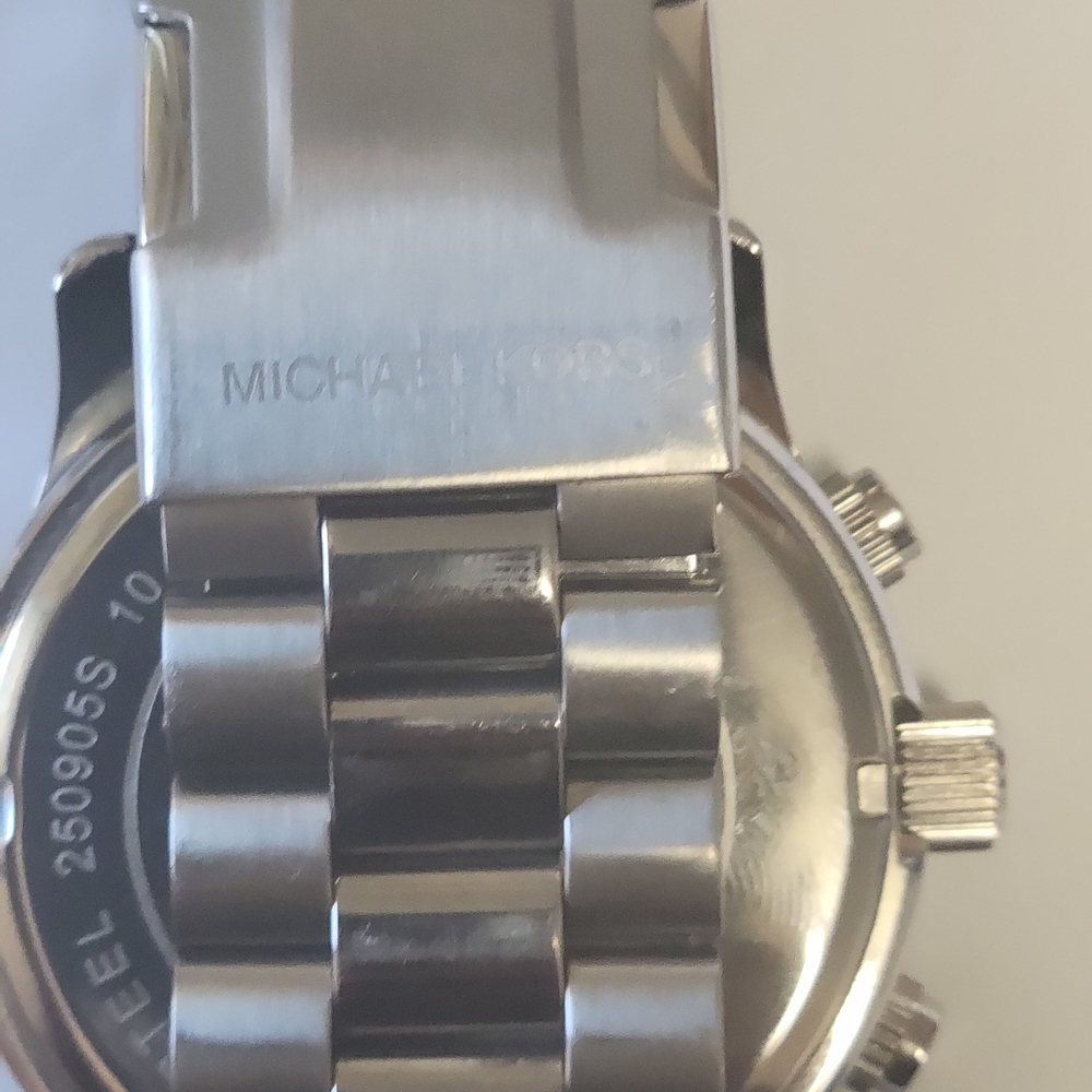 Michael Kors Silver Men's Watch with Chronograph - Picture 2 of 2